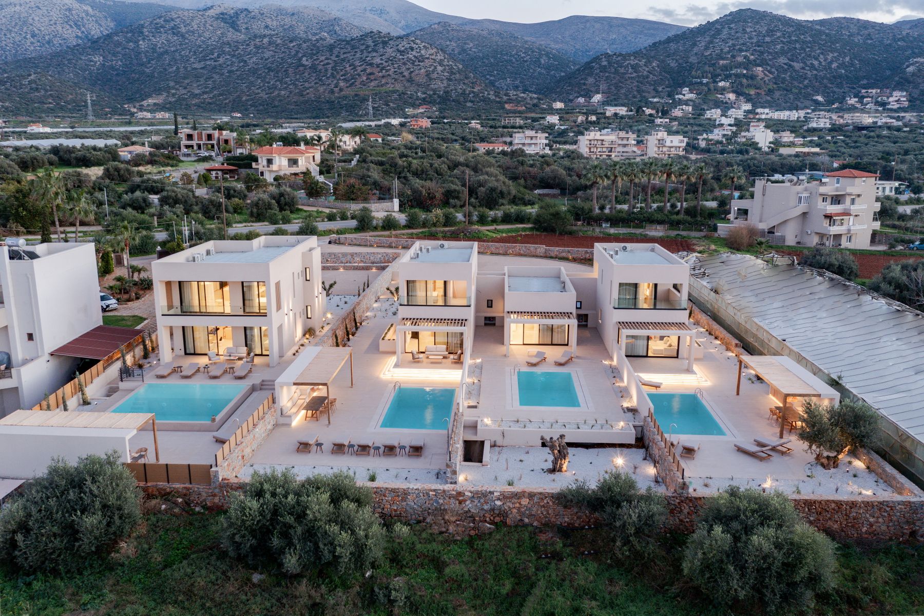 Sokratis Locolux Villas & Suites